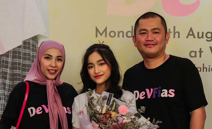 Duo pop DeVFias yang digawangi oleh Safia Malia Diansyah dan Arvia Reihanna yang baru saja meluncurkan single perdana bertajuk ‘Sahabat’ mengaku mendapat