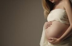 Ilustrasi Perempuan Hamil. Dok: Eranasional/HO Reuters