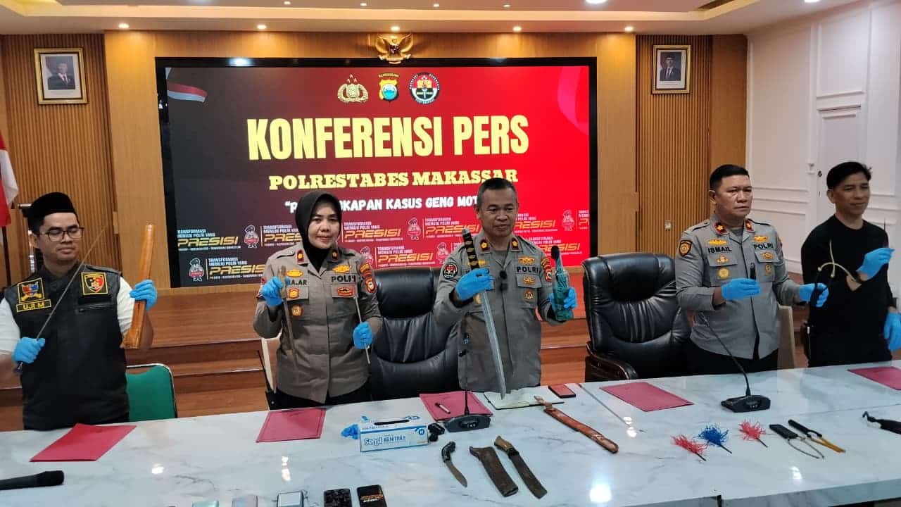 Rilis kasus tawuran di Mapolrestabes Makassar, Sabtu 9 Mei 2026. (Foto: Eranasional/Rio)