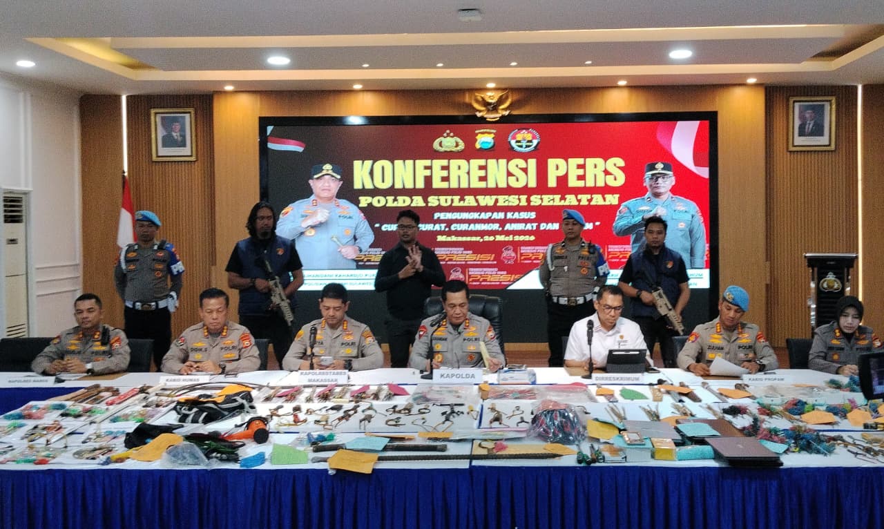 Press rilis di Mapolrestabes Makassar, Selasa, 26 Mei 2026. (Foto: Era/Rio)
