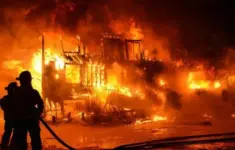 Kebakaran rumah Haerul Saleh di Tanjung Barat berlangsung mencekam,