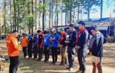 Tim SAR disiagakan amankan pendaki Gunung Bawakaraeng. (Foto: Basarnas Makassar)